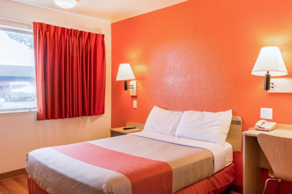 Motel 6-Mojave, CA - Airport image 17
