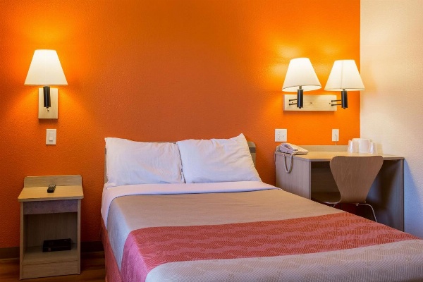 Motel 6-Mojave, CA - Airport image 6